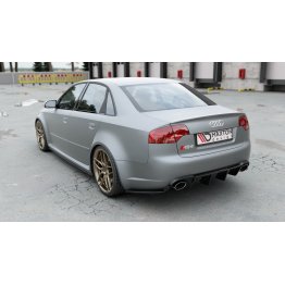 Диффузор заднего бампера на Audi RS4 B7 Sedan